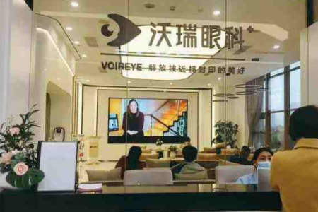 為什么女性患干眼癥比較常見呢？