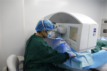 角膜形態(tài)不好能做近視手術(shù)嗎?